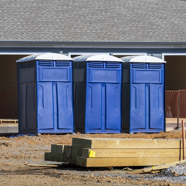 are there different sizes of porta potties available for rent in Oakville California